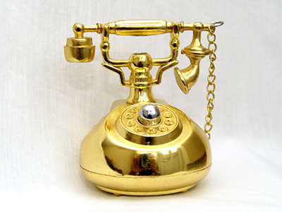 017_telephone1